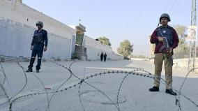 militants-attack-a-security-post-in-northwest-pakistan-killing-10-officers