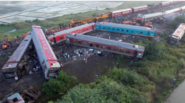 Submission of Railway Safety Commissioner report regarding Kavaraippettai train accident