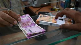 rs-6-970-crore-worth-rs-2-000-notes-yet-to-return-to-rbi