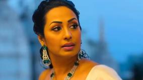 car-accident-in-america-actress-kashmera-shah-injured