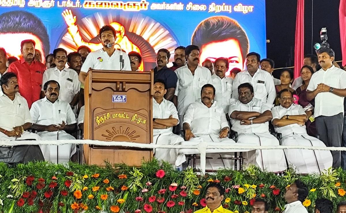 “2026-தேர்தல்-பிரச்சாரத்தை-இன்றே-தொடங்க-வேண்டும்”---திமுகவினருக்கு-உதயநிதி-ஸ்டாலின்-அழைப்பு