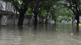 due-to-lack-of-proper-connection-of-new-drains-on-chennai-rain-floods-on-many-places