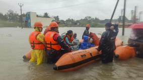 cyclone-fengal-traffic-halted-on-cuddalore-puducherry-road