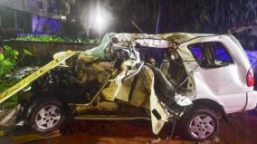 5-medical-students-killed-after-car-s-head-on-collision-with-bus-in-kerala