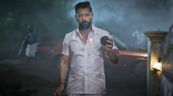 vikram acted veera dheera sooran teaser released