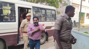 police-took-savukku-shankar-from-theni-to-madurai-to-be-produced-in-court