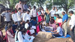 college-students-amazed-by-copying-inscriptions-at-ramanathapuram