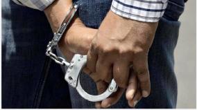 two-kerala-youths-arrested-for-selling-drugs