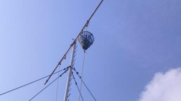 storm warning cage number 3 at tamil nadu harbours