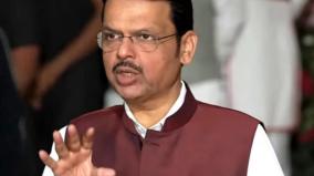 congress-should-apologise-for-wasting-parliament-s-time-fadnavis