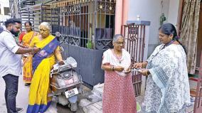 door-to-door-token-distribution-for-pongal-gift-sets-begins