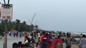 pongal-tourists-flock-to-puducherry-beaches