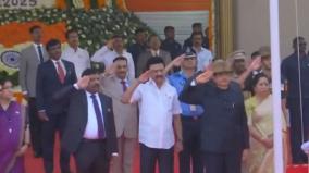 tamil-nadu-governor-rn-ravi-unfurls-the-national-flag-on-the-occasion-of-76th-republic-day-in-chennai