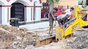 sewage-pipe-broken-issue-near-bharathiyar-memorial-hall-in-triplicane