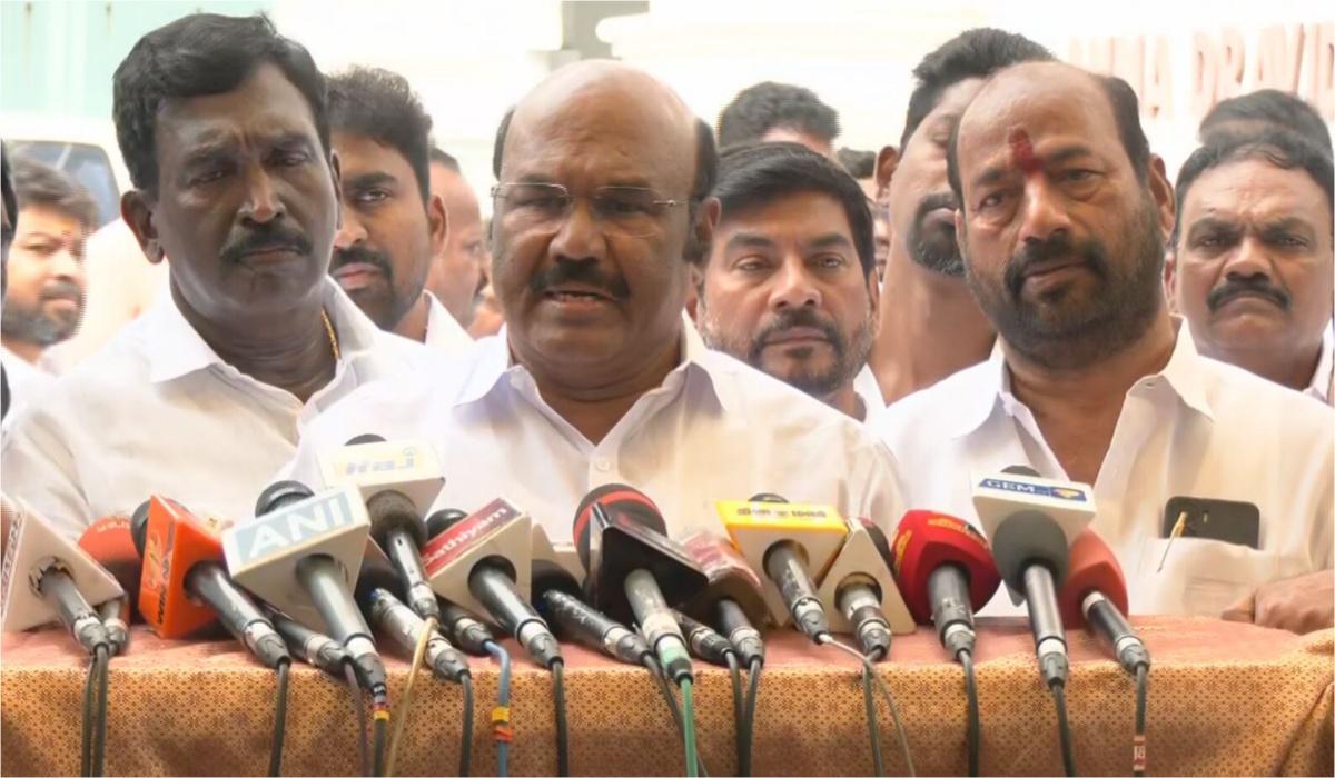 ‘அத்திக்கடவு-அவிநாசி-திட்ட-விழாவை-அதிமுக-ஏற்பாடு-செய்யவில்லை’---ஜெயக்குமார்-விளக்கம்