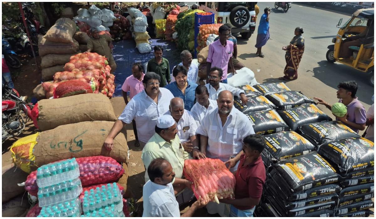 வடலூர்-சத்திய-ஞான-சபை-தைப்பூச-அன்னதானம்:-டன்-கணக்கில்-காய்கறிகள்-அனுப்பிவைத்த-இஸ்லாமியர்!