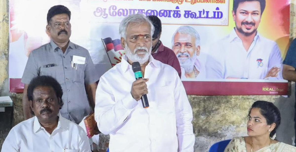 அர்ச்சகர்-தட்டில்-காணிக்கை-போடும்-விவகாரம்:-கோயில்-செயல்-அலுவலரின்-சுற்றறிக்கை-குறித்து-விசாரணை