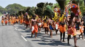 edappadi-devotees-arrived-palani-with-kavadi