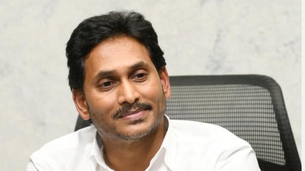 Jaganmohan Reddy walks out of budget meeting demanding opposition leader post