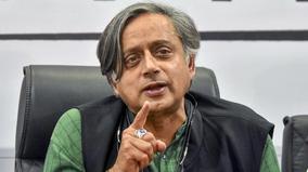 i-have-many-other-opportunities-worldwide-shashi-tharoor-to-congress-party