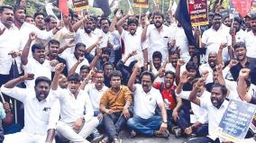 students-union-protest-with-black-flag-in-chennai-iit