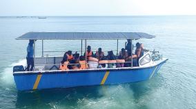 pichai-moopan-valasai-boat-ride-attracts-tourist-in-ervadi