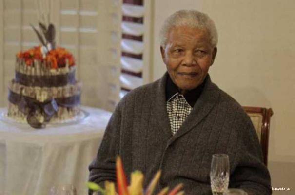 504860-nelson-mandela-100-years