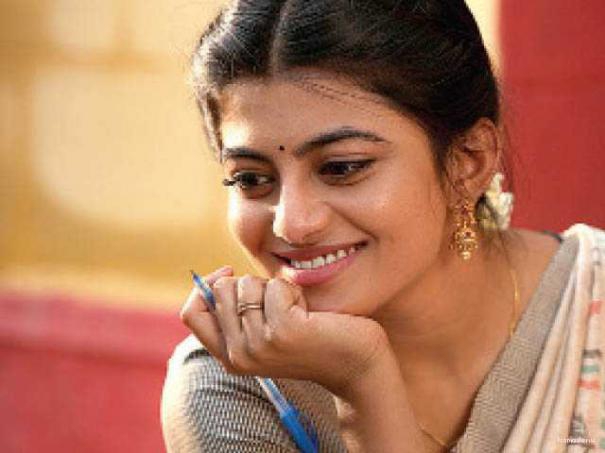 505159-kayal-anandhi-interview