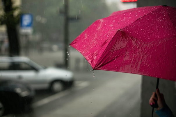 heavy-rainfall-in-many-parts-of-delhi