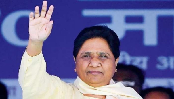 amit-shah-and-mayawati-praise-each-other-an-attempt-to-gain-support-for-the-bjp