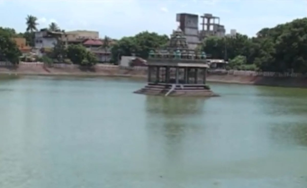 burial-of-stolen-idol-peacock-in-mylapore-kapaleeswarar-temple-pond