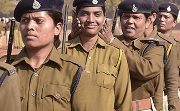 mumbai-women-cops-get-8-hours-working-shift