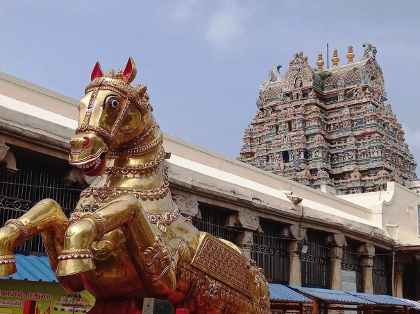 the-horse-of-kallalagar-to-madurai