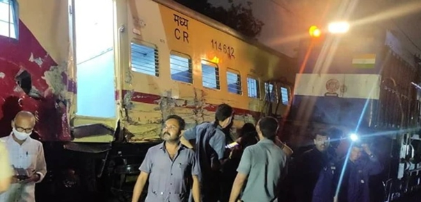 3-coaches-of-puducherry-express-derail-in-mumbai-no-injuries