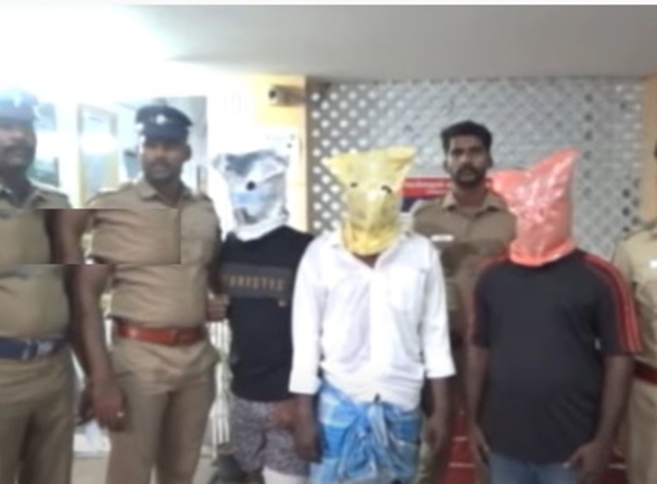 youths-arrested-for-extorting-money-from-a-mumbai-girl