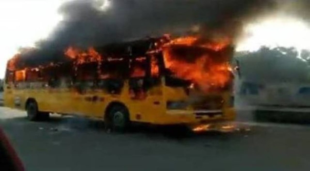 chennai-college-bus-fire-accedient