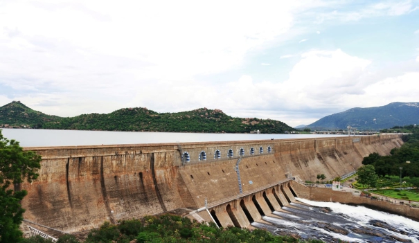 water-level-in-mettur-dam-continues-to-rise