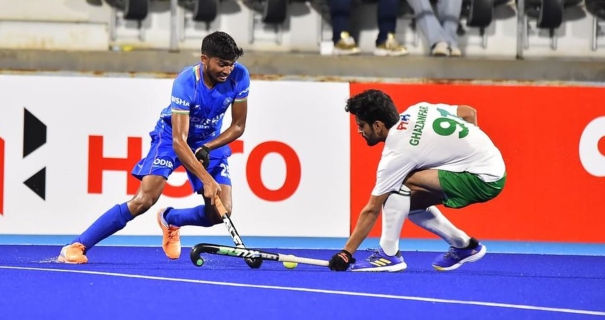 hockey-asia-cup-in-a-game-with-wasted-chances-pakistans-last-minute-goal-holds-india-to-1-1-draw