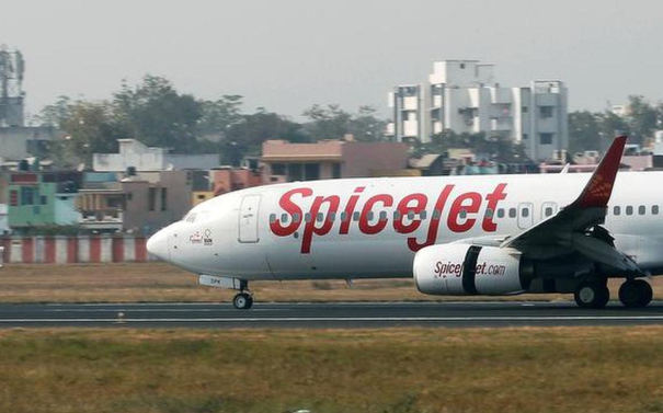 spicejet-flights-were-delayed