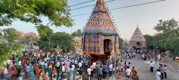 thirunallar-temple-chariot-festival