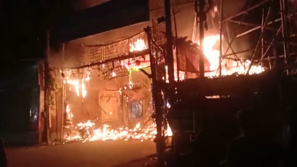 fire-blazed-during-temple-festival-at-madurai