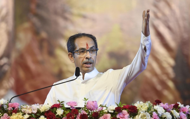 come-back-and-talk-to-me-uddhav-thackeray-writes-to-sena-rebels