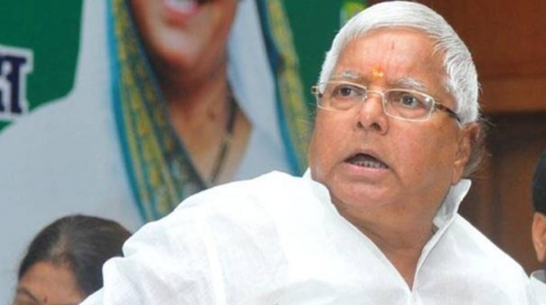 lalu-yadav-hospitalised-as-his-shoulder-fractured