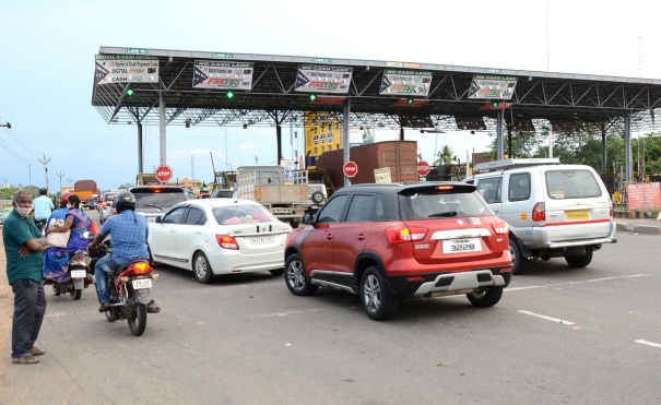 tollgate-company-issued-notice-to-tamilnadu-government