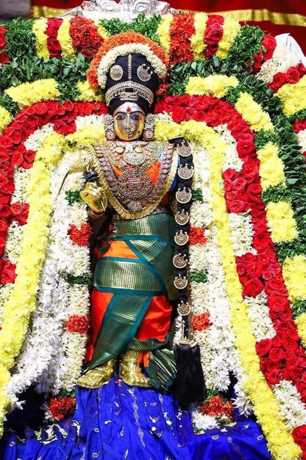 arultharum-sakthi-bedangal-32-thirukalakathi-gnanambigai