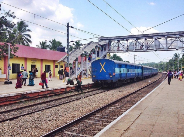 old-man-dies-in-train-journey