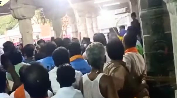 the-clash-between-two-groups-in-a-temple-near-madurai