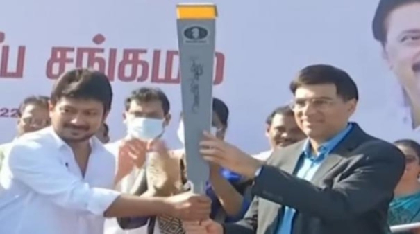 chess-olympiad-begins-tomorrow-in-mamallapuram-viswanathan-anand-carries-the-torch