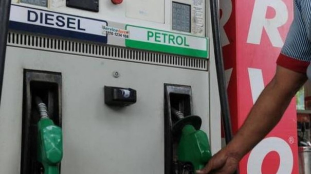 diesel-thieves-at-gunpoint-petrol-station-manager-collapses-dead