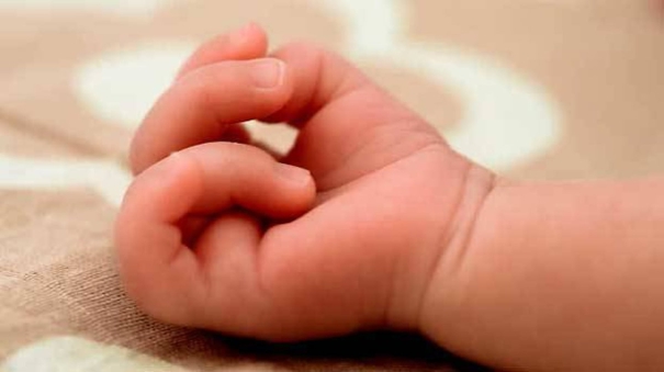 child-dies-of-suffocation-in-chennai